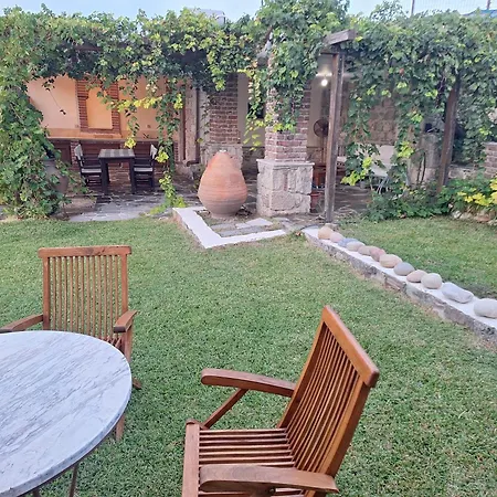Garden House Kristi Tatil Evi